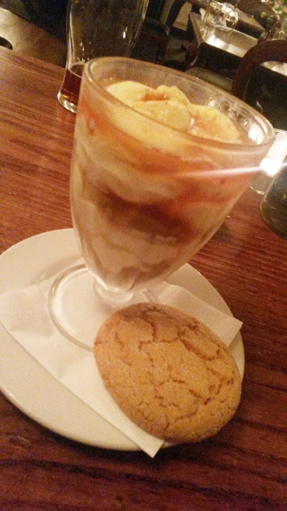 大黄とスグリのフール