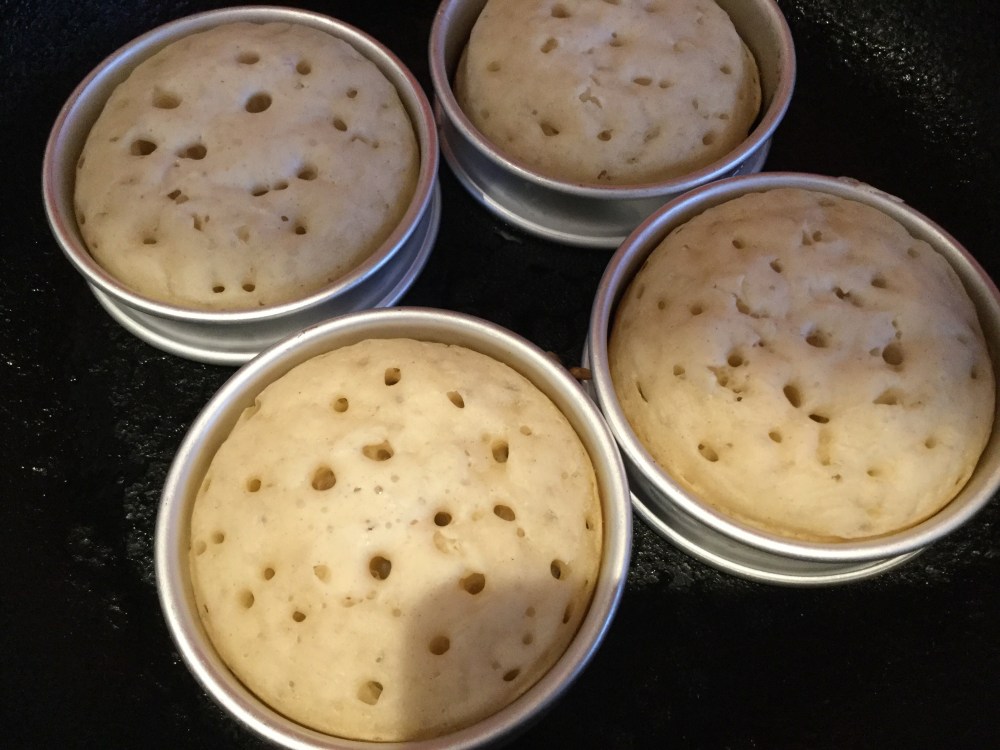 穴いっぱいあるクランペット